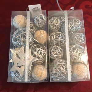 ⭐️ 2 Packages Sur la Table Silver Table Decor